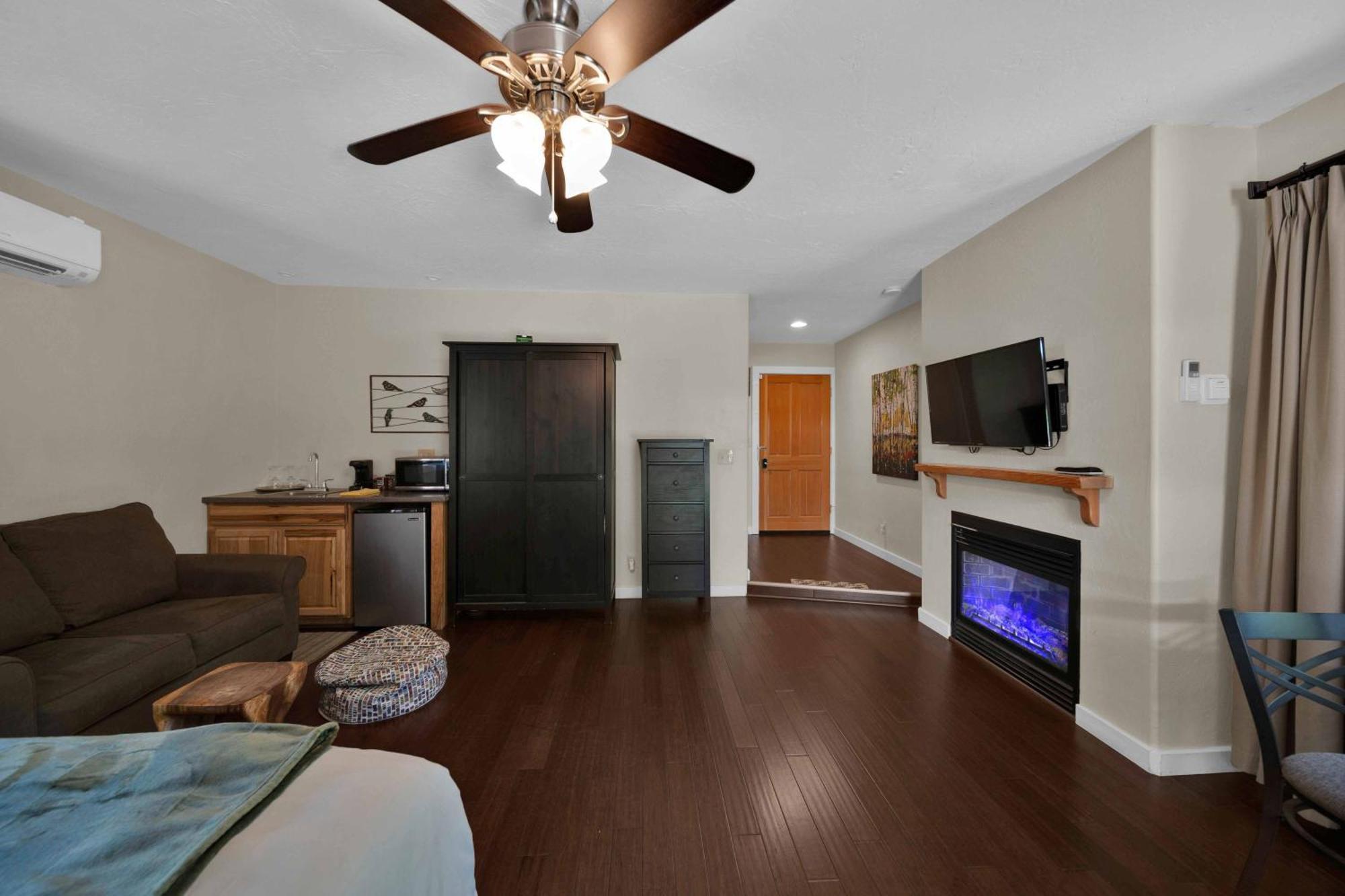 The Inn At Shasta Lake Lakehead Exteriér fotografie
