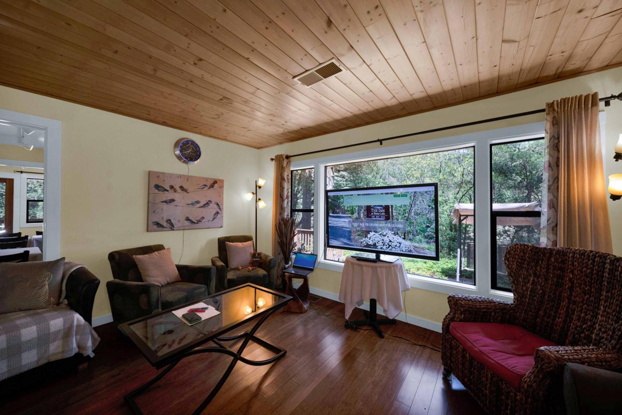 The Inn At Shasta Lake Lakehead Exteriér fotografie
